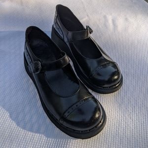 Dr. Martens Mary Jane style Size 9 Black Leather